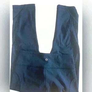 Lululemon Twist & Train Crop 19” Jaded Size 4